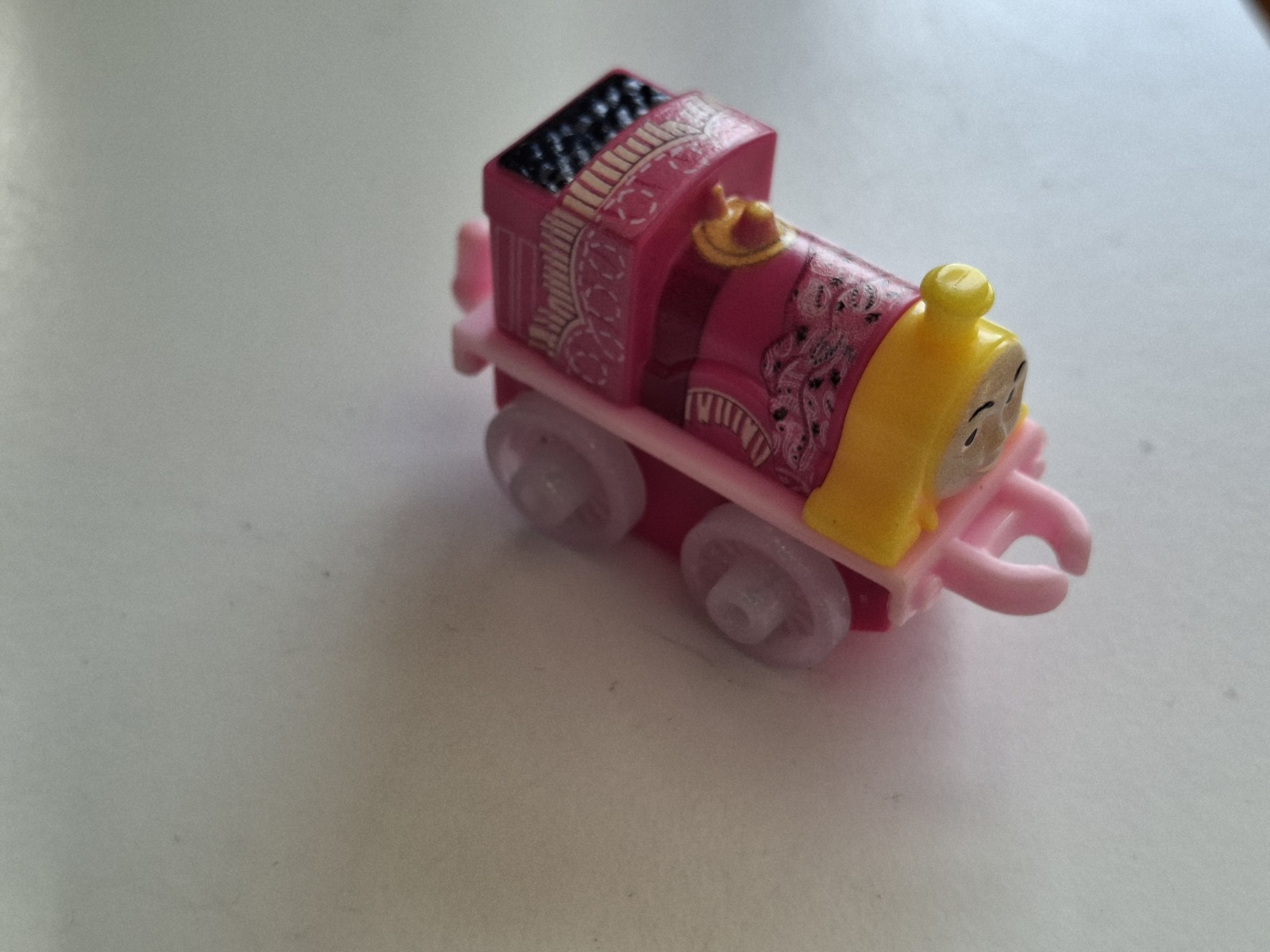 Thomas The Tank Engine & Friends Minis rosa cowgirl cowboy Emily ottime condizioni