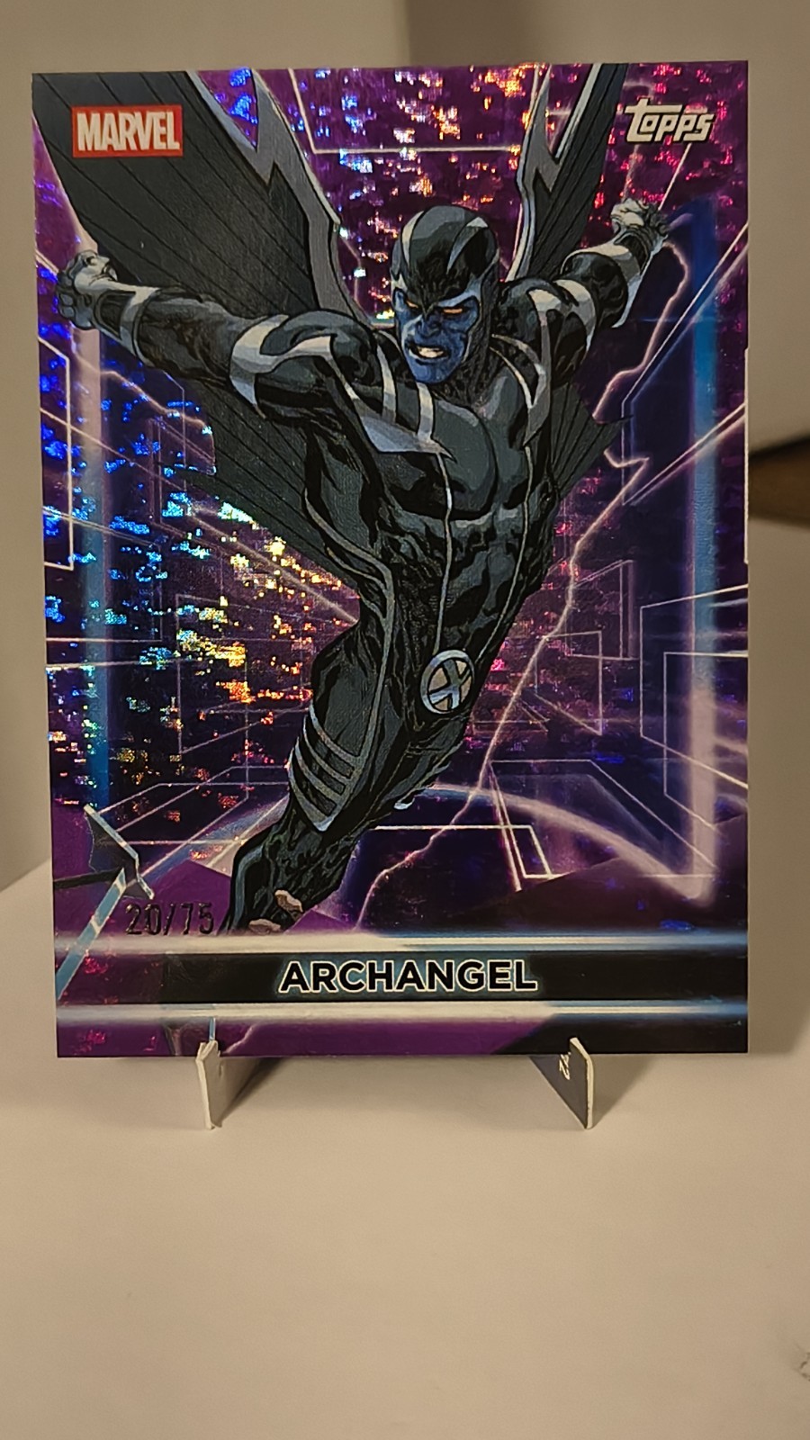 26 Topps Chrome Marvel Neon#47 Archangel Purple/75