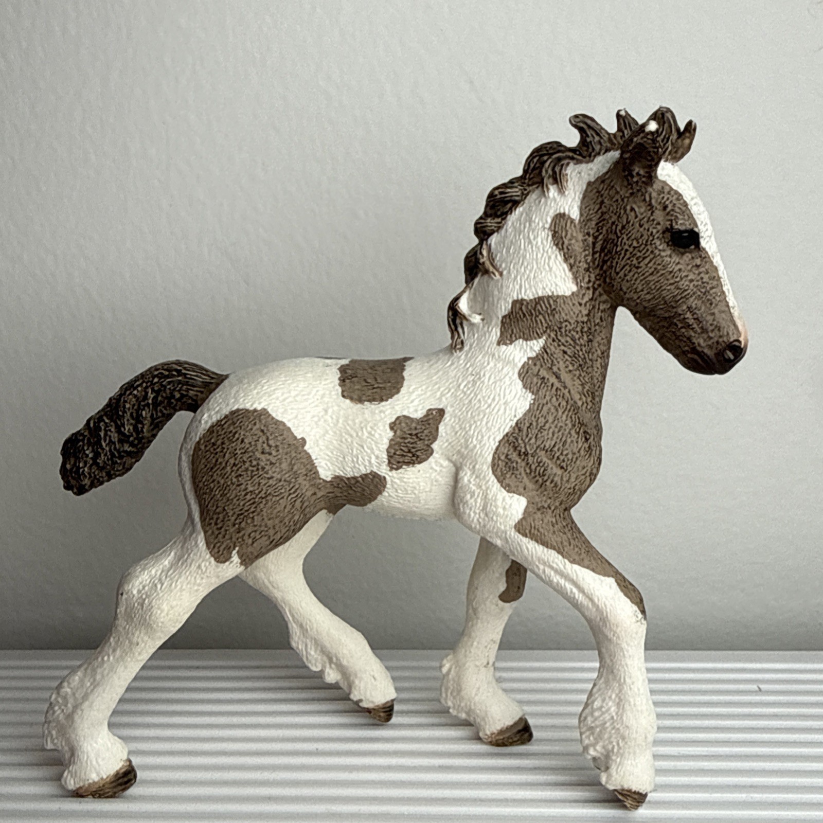 Schleich 13774 Tinker puledro modello cavallo figura cavalli statuina cavallo giocattolo plastica 