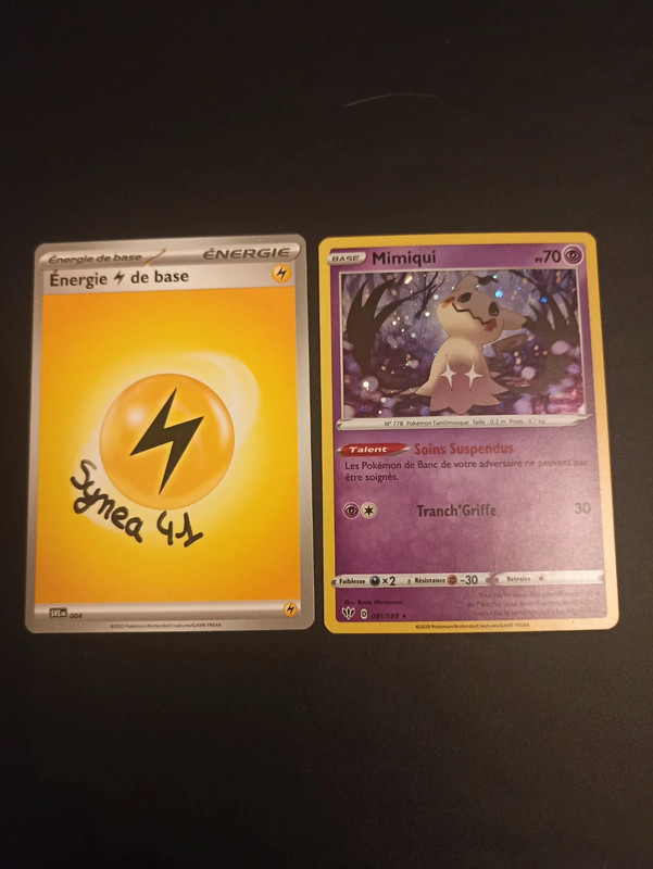 Mimiqui 081/189 - Ténèbres embrasées (Holo)