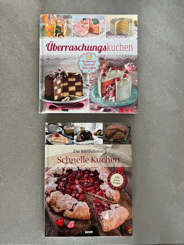 Zwei Mal Rezepte Bücher: Kuchen