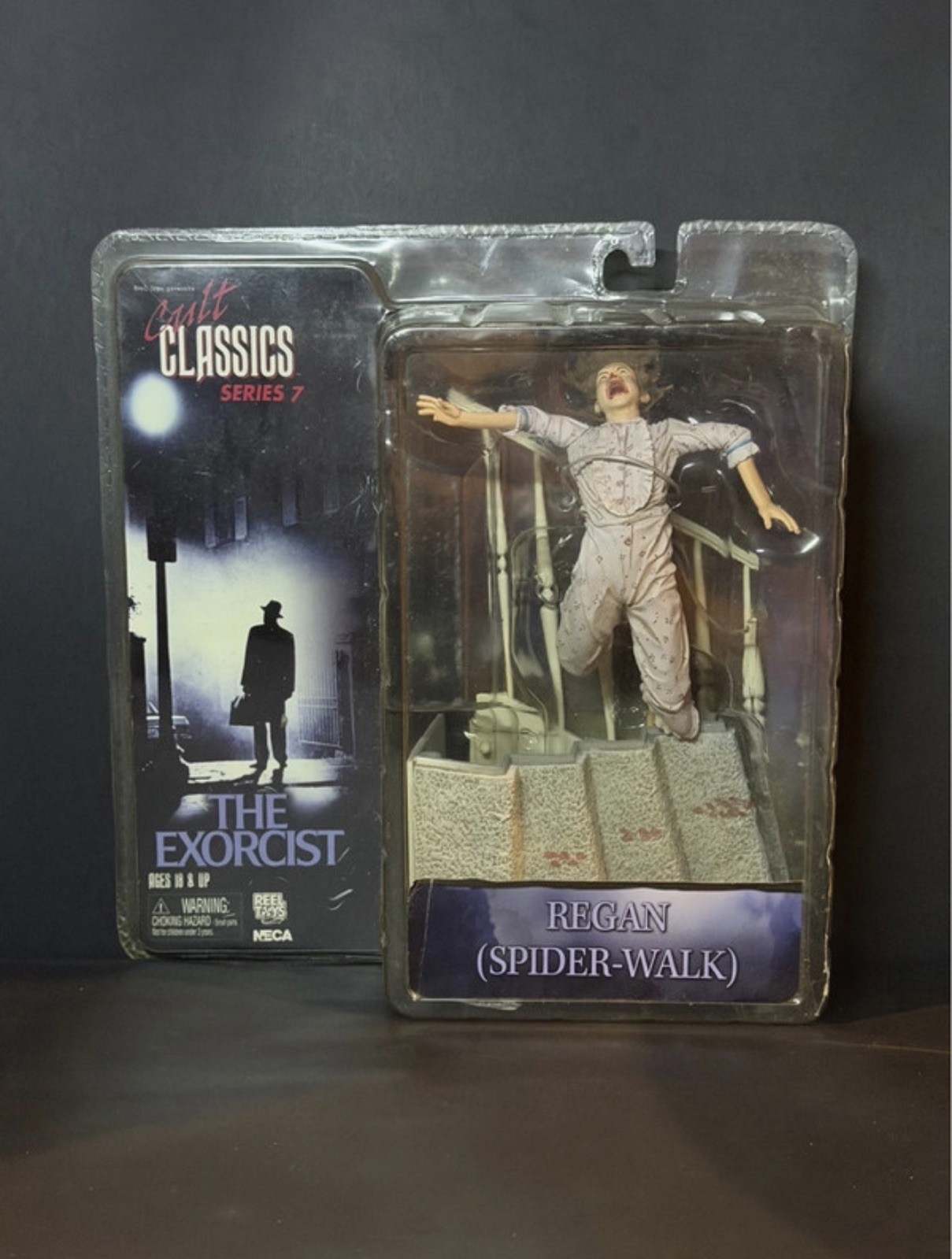 Neca Cult Classic series 7 - The Exorcist Regan Spider Walk