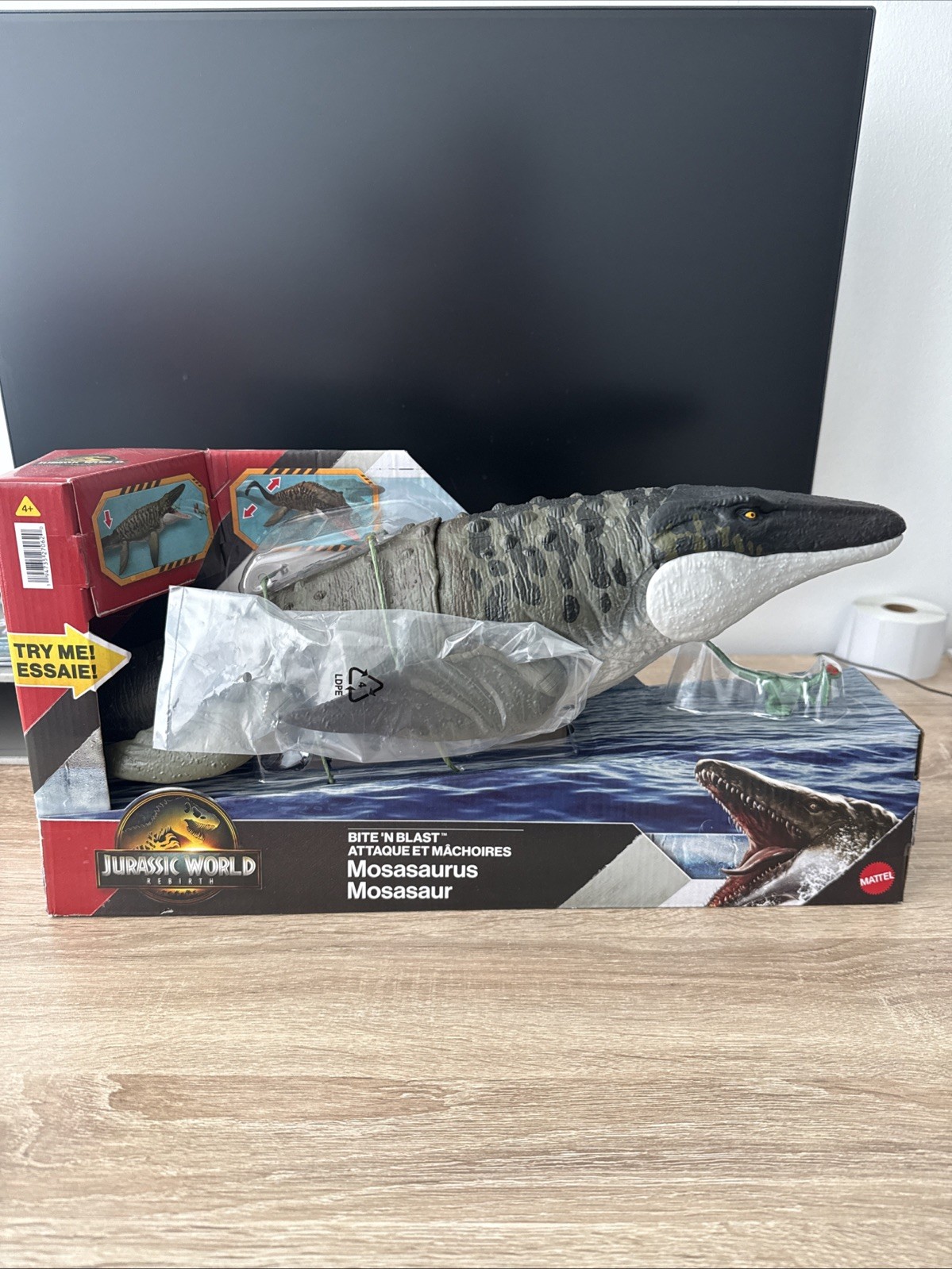 Jurassic World Rebirth Bite N Blast Mosasaurus and Mini Dilophosaurus