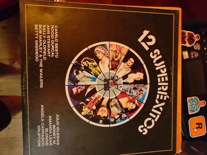 Vinilo LP: 12 Superéxitos Bob Marley, Blondie, Boney M, Camilo Sesto Ariola