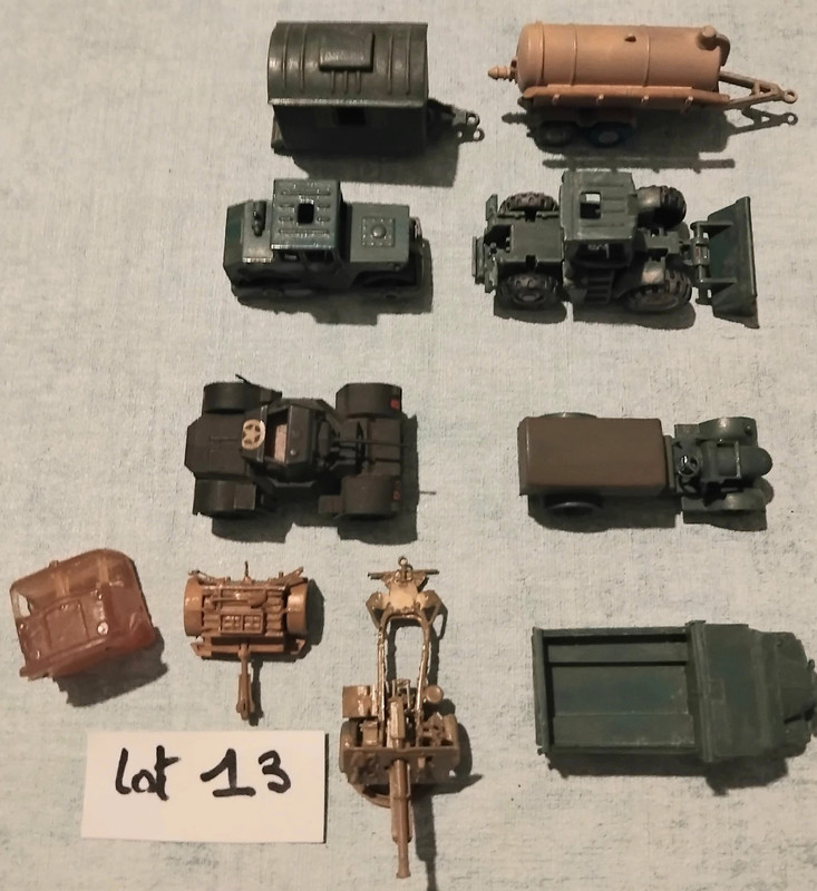 1/72ème Lot n°13 - Matériel de logistiques+25pdr+transports