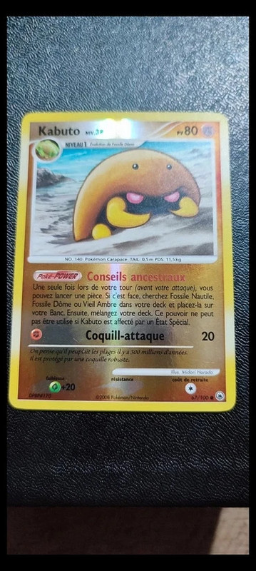 Carte Aube Pokémon Kabuto Majestueuse 67/100