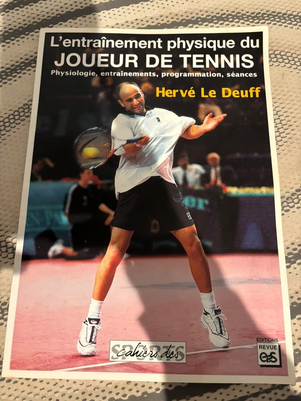 Livre « l’entraînement physique du joueur de tennis »