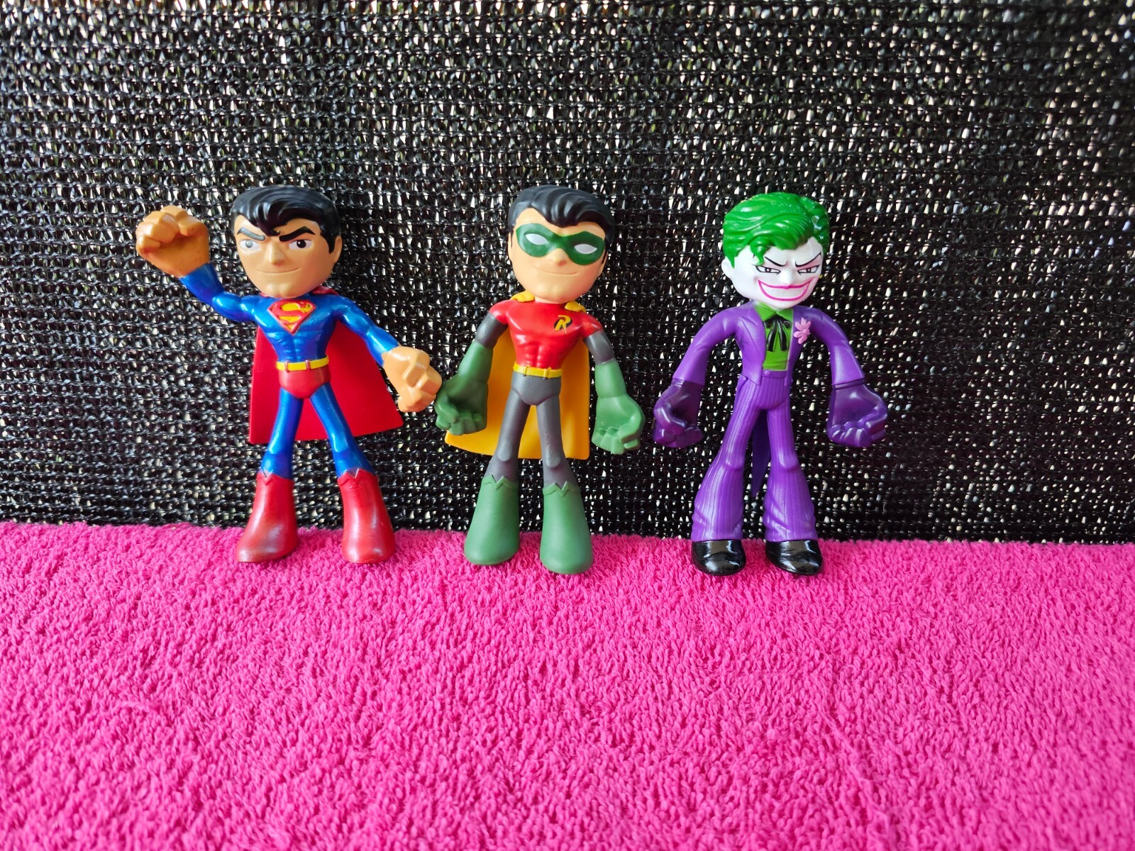 Flextreme DC Justice League 4" Robin - SuperMan - Joker - Pacchetto di 3 personaggi