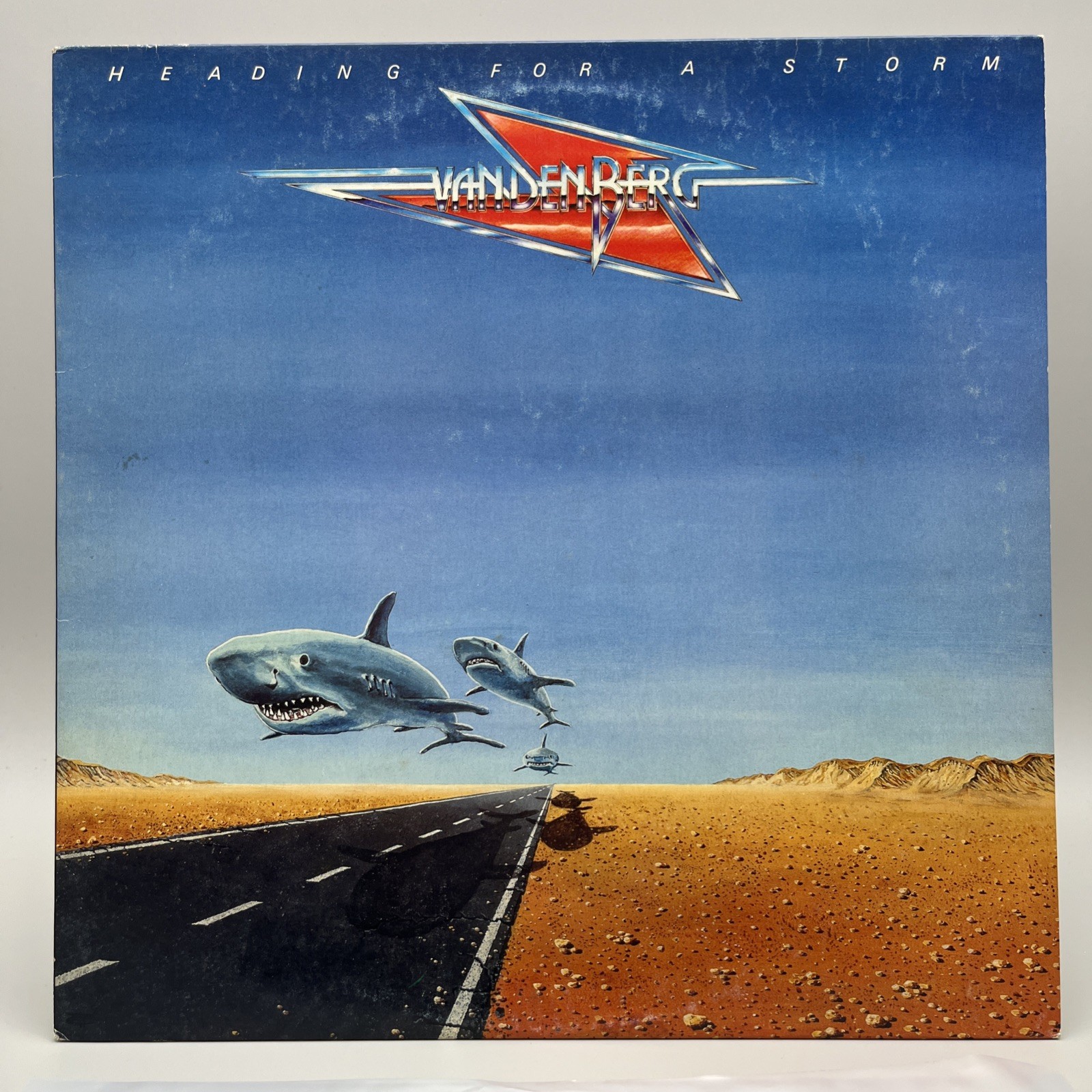 Vandenberg – Heading For A Storm Japan Press LP Vinyl Record Schallplatte Rock