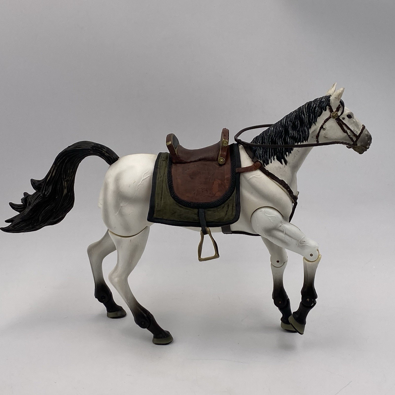 Vintage 2001 ToyBiz Lord Of The Rings ROTK LEGOLAS HORSE (ONLY) Action Figure B