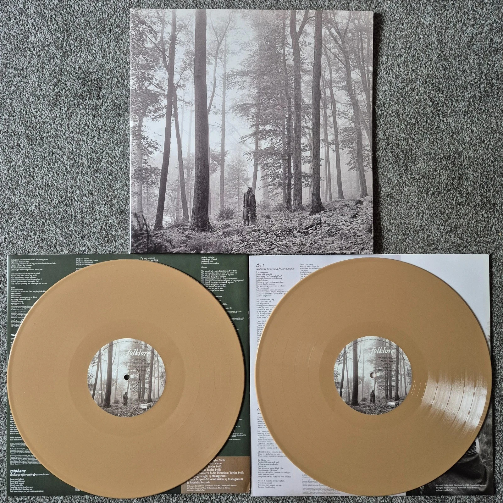 Taylor Swift Folklore 2 x LP Deluxe Beige In the Trees Edition - As New