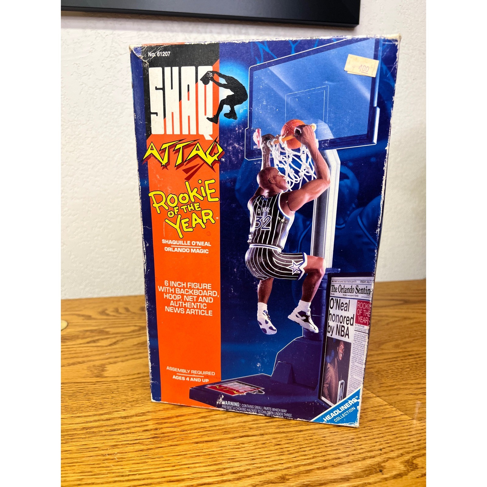 Kenner Shaq Attaq Rookie of the Year Orlando Magic Action Figure Set 61207 1993