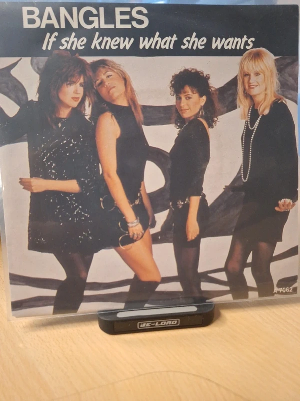 Single Bangles