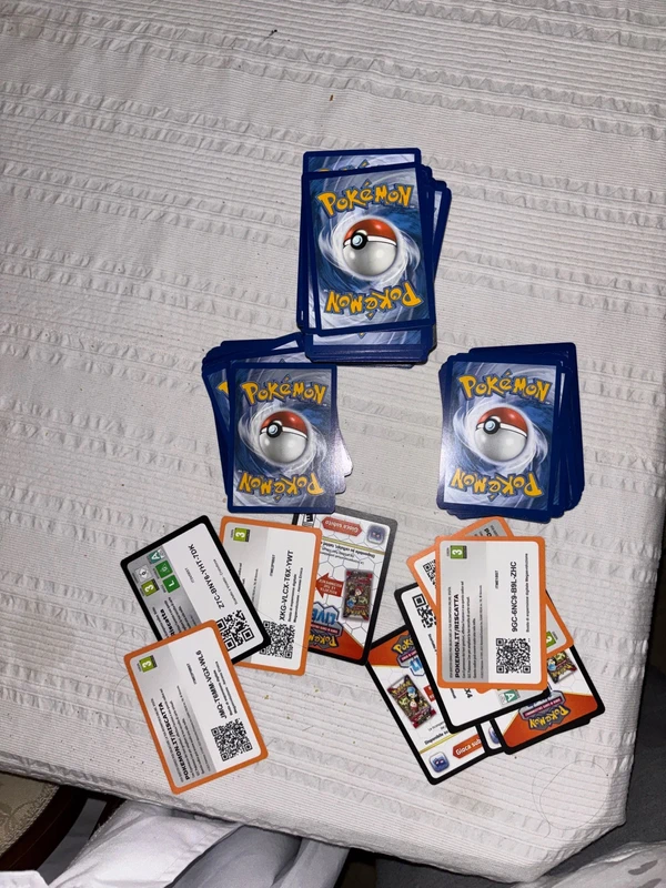 387 carte pokemon