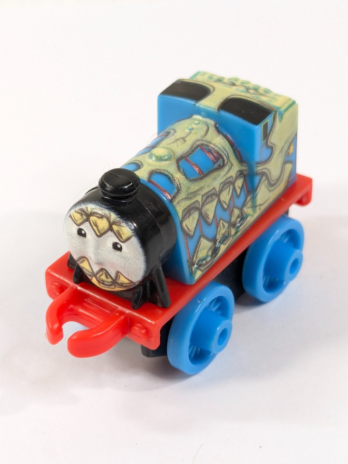 Thomas & Friends train mini Dino Gordon #607 dinosaur skeleton blue spooky toy