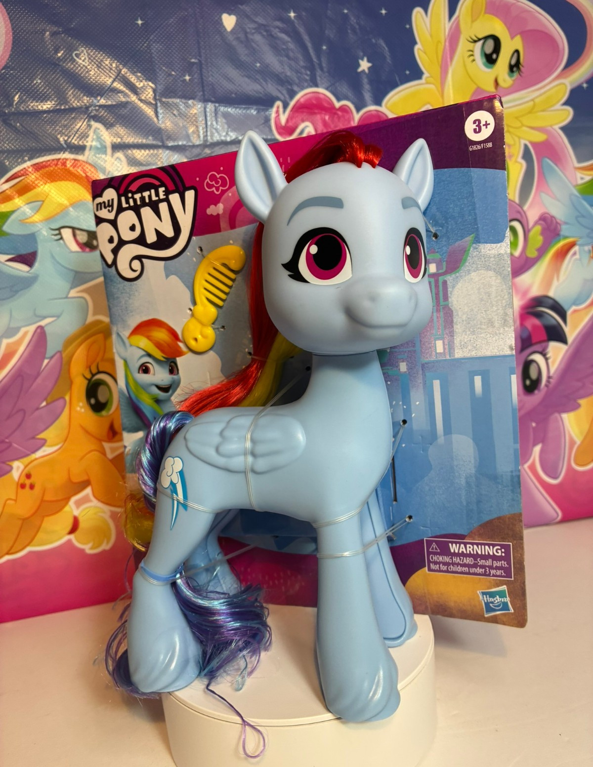 Hasbro My Little Pony G5 Mega Movie Friends Rainbow Dash Figura 8"