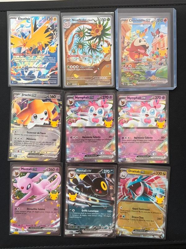 Lots de cartes Pokémon 30 ans