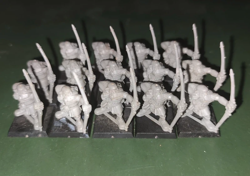 Warhammer Quest Fantasy battle 14x Orc Arrer Boyz Monopose 1992