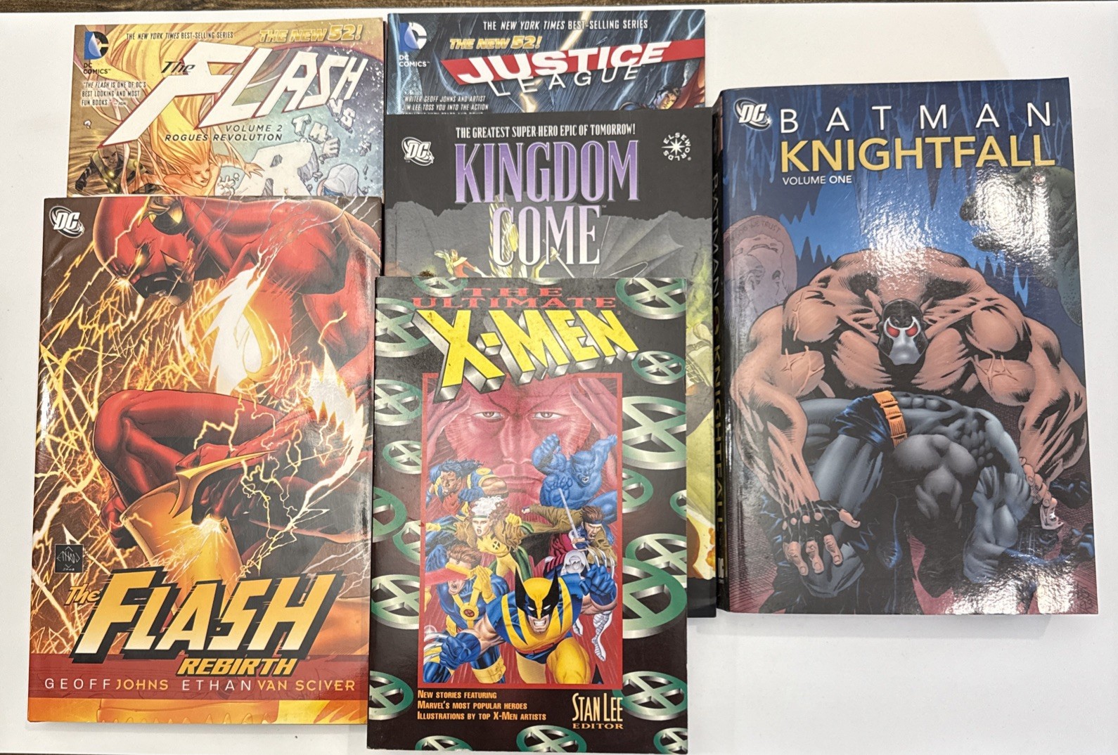 Lotto fumetti e romanzi DC, The Flash, Justice League, Batman, X-Men, lotto di 6