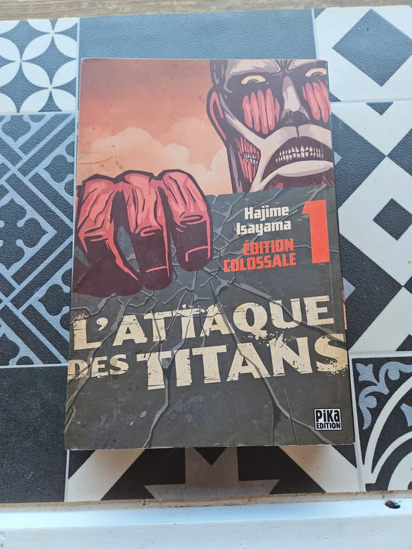 Attaque des titans tome1 edition colossale