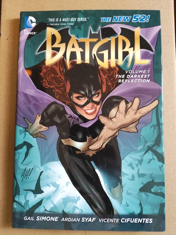Batgirl - The Darkest Reflection Volume 1