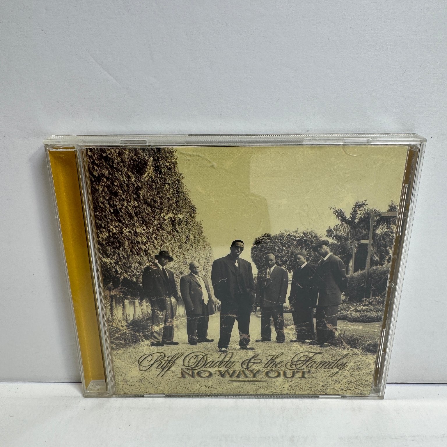 Puffy Daddy & The Family – No Way Out CD 1997 Bad Boy Records Hip Hop