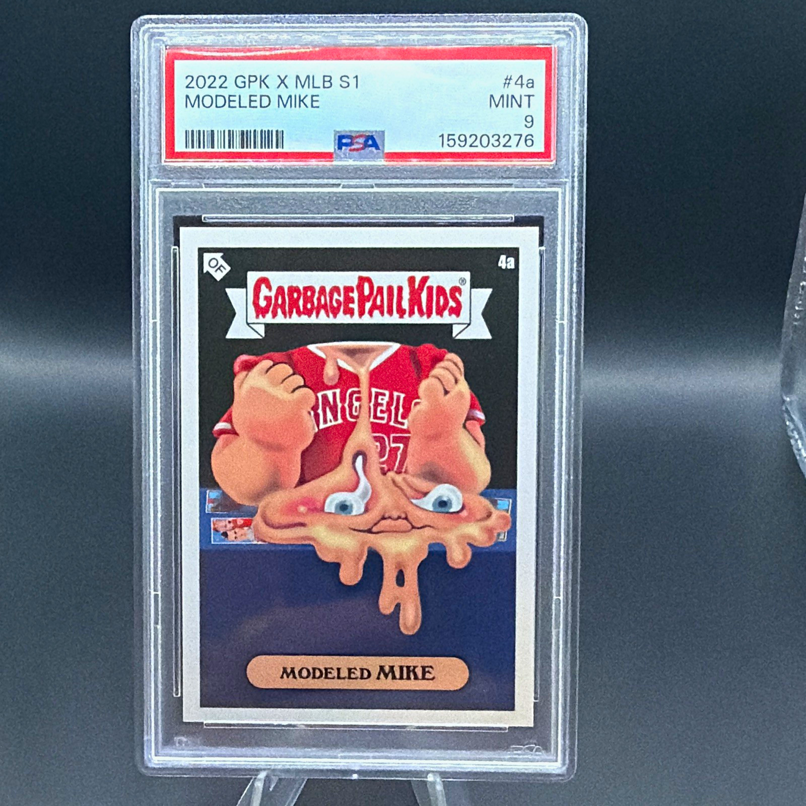 Topps Garbage Pail Kids x MLB 2022 Serie 1 Modellato Mike #4a PSA 9