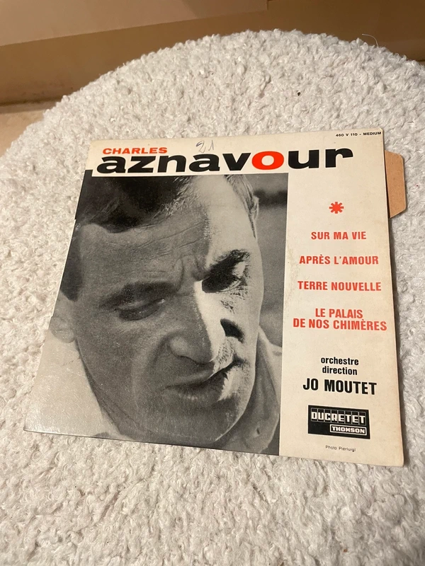 Vinyle Charles Aznavour 45 tours