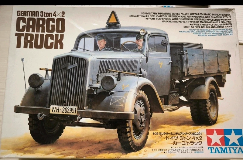 Tamiya German Cargo Truck scala 1:35 in plastica