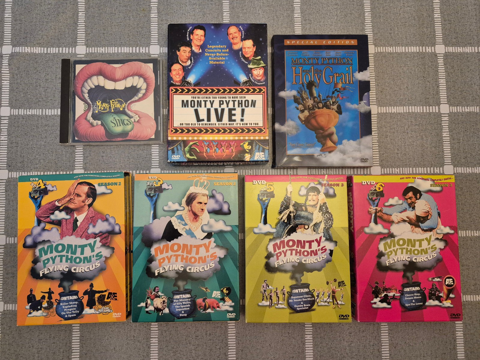 HUGE MONTY PYTHON FLYING CIRCUS Lot~11 DVD's + CD ~ Live ~ Holy Grail ~ COMEDY!