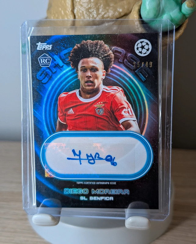 Diego Moreira Auto RC /49 – SL Benfica - Topps Showtime UCC