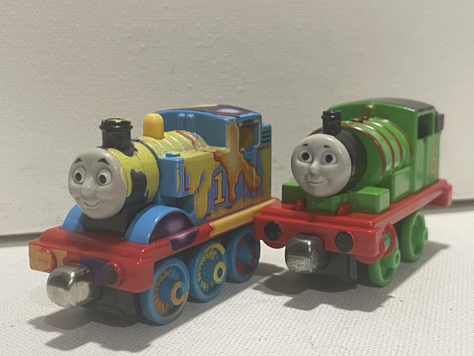 Thomas & Friends 2012 Take N Play Special Paint Splatter Thomas e Percy