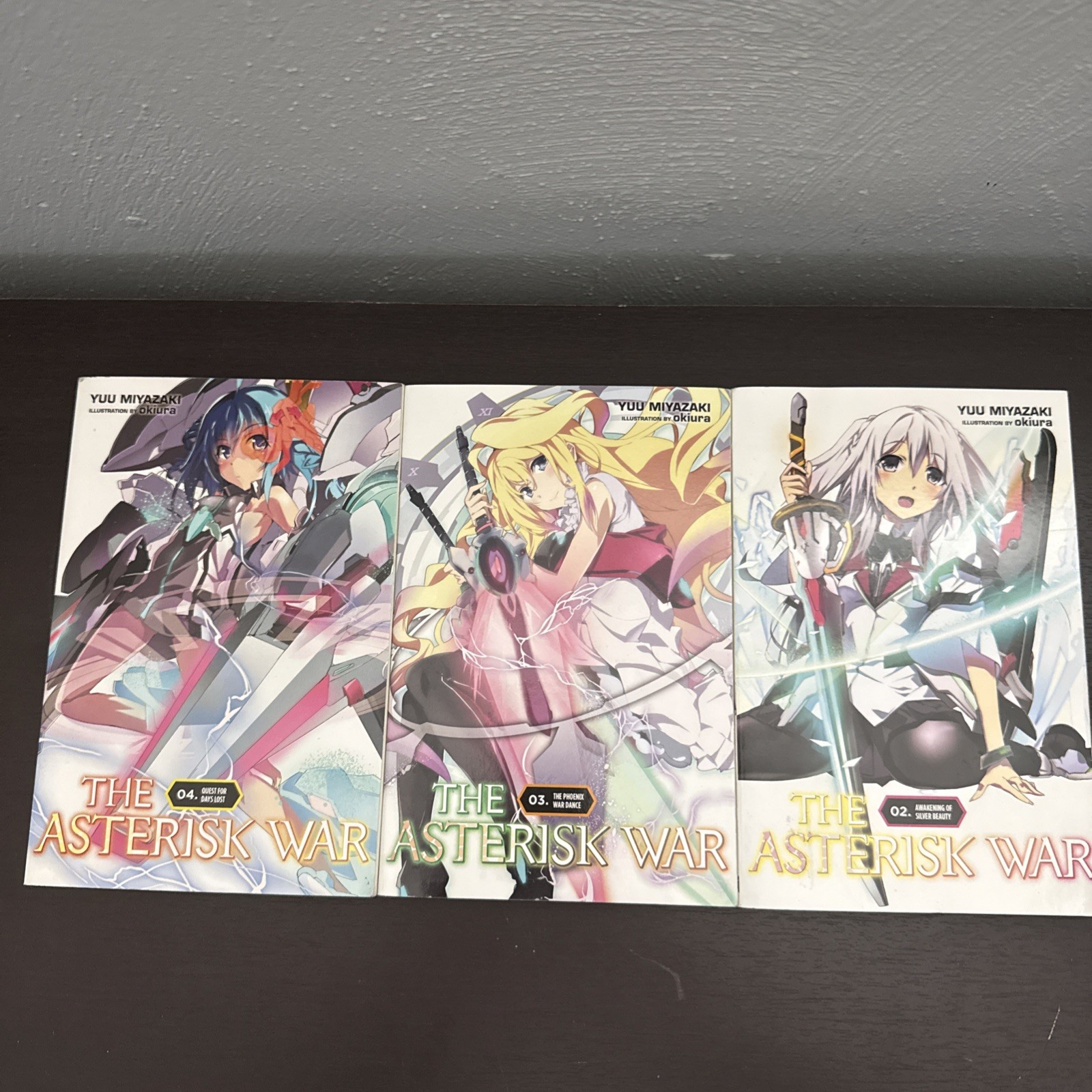 La guerra degli asterischi, vol. 2,3,4 (Light Novel) Libro tascabile inglese 2017, 1 stampa/ed