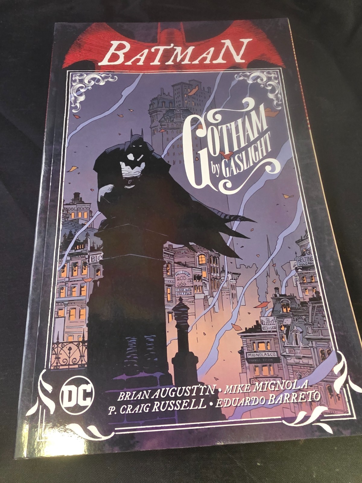 Batman: Gotham by Gaslight the Deluxe Edition DC Comics 2020 romanzo con copertina rigida