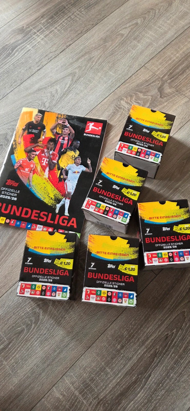 Topps Bundesliga 1750 Sticker 25/26 + Album