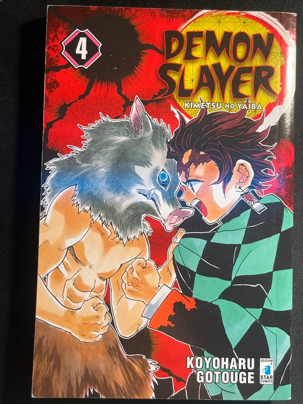 Demon Slayer - Kimetsu no Yaiba N. 4 (Star Comics)