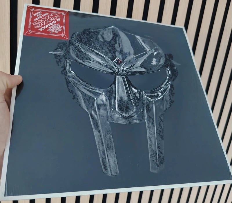 JJ Doom Bookhead