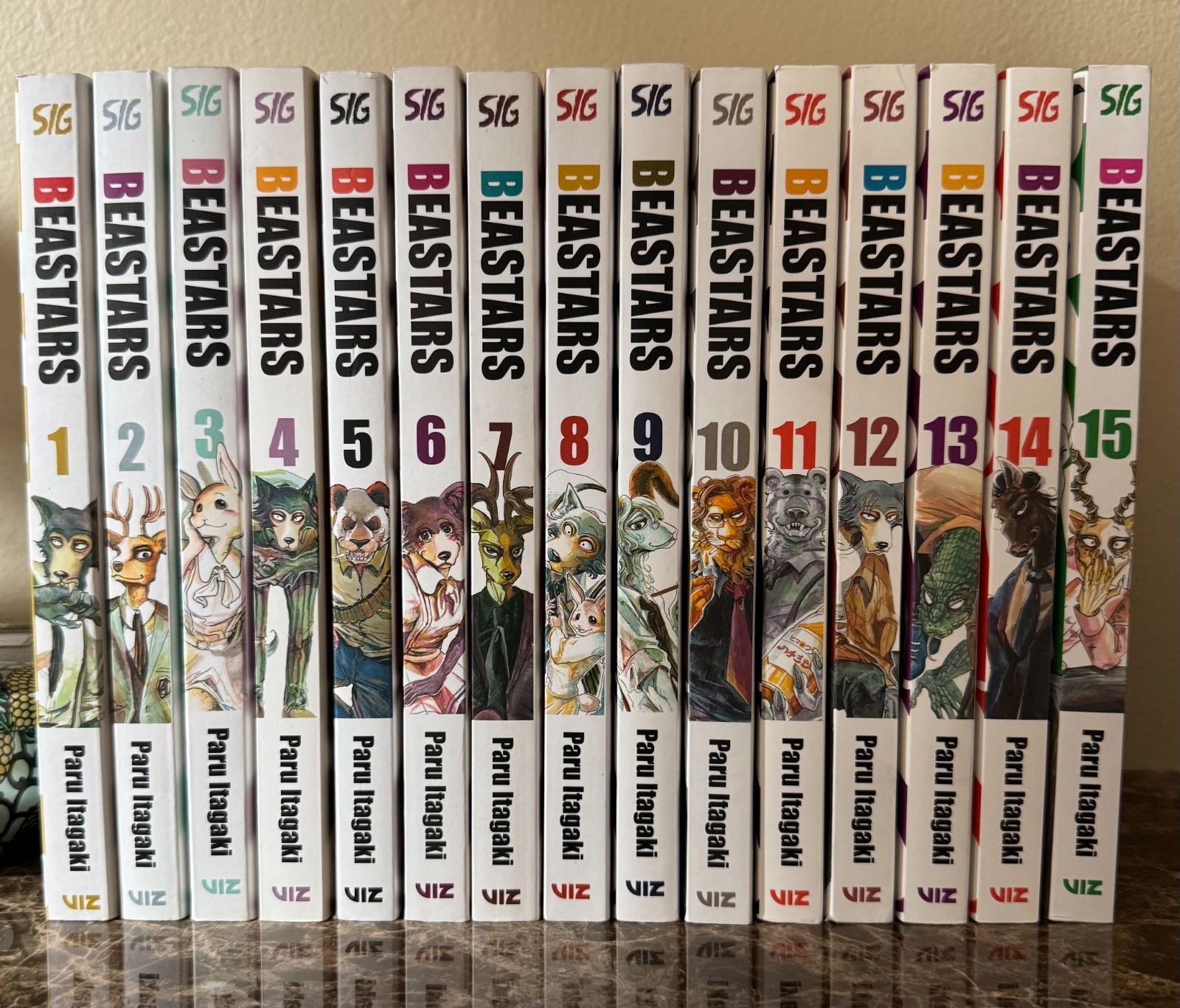 Beastars Manga volumi inglesi 1-15 venduti come lotto - Paru Itagaki - copertina morbida