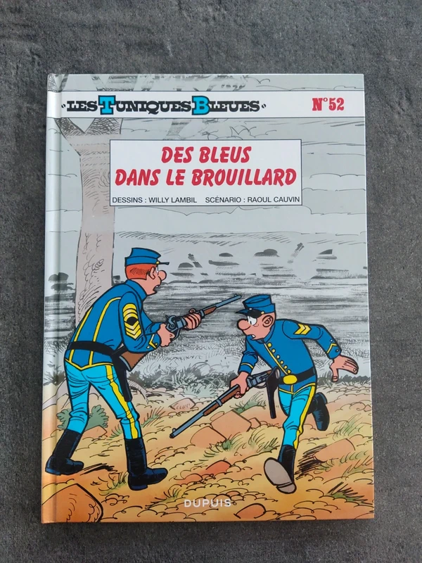 Les Tuniques Bleues - Tome 52 - Des bleus dans le brouillard (French Edition) - Cauvin