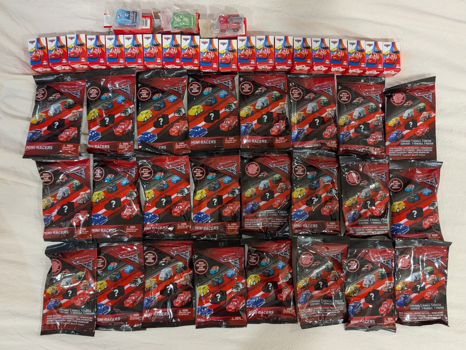 Lot Of 24 Blind Bags + 20 Blind Bags Disney Pixar Cars Lightning Mcqueen