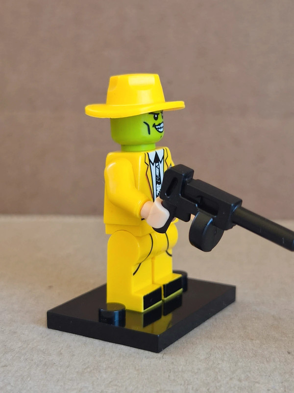 The Mask 🎥 Jim Carrey minifigure style Lego compatible