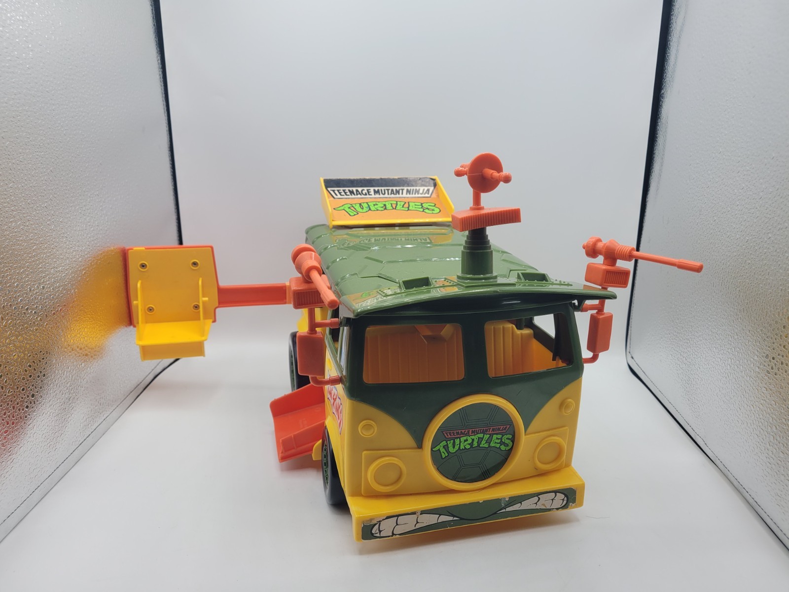 1989 TMNT Teenage Mutant Ninja Turtles Party Wagon Vehicle
