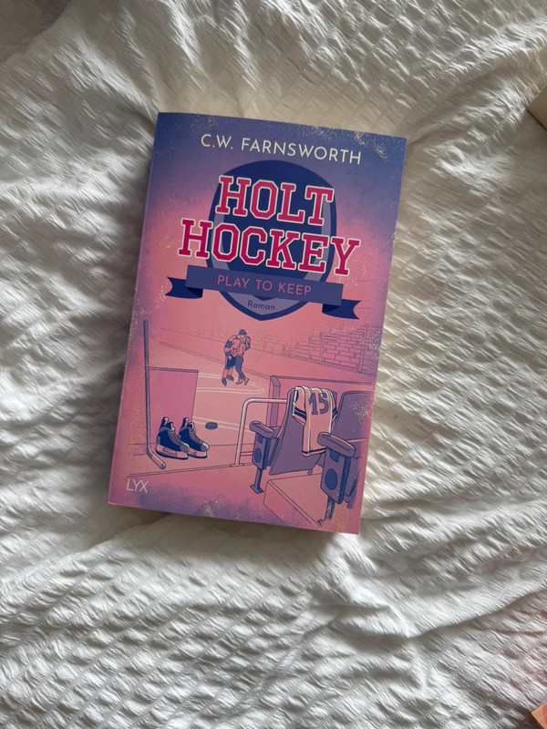 Holt Hockey - Play to keep