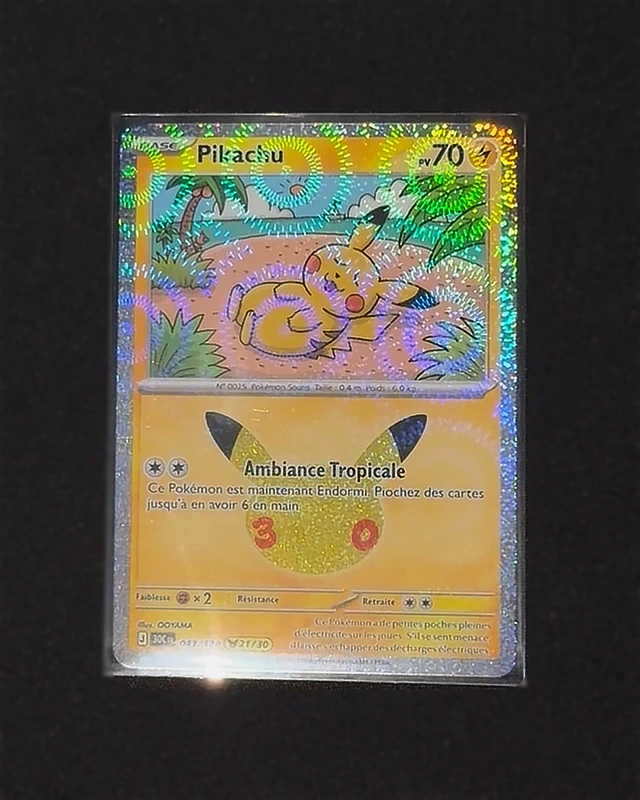 Pikachu 043/128 Ambiance Tropicale Pokémon 30 ans holo carte française