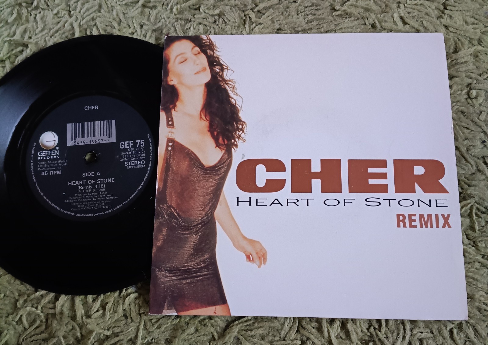 CHER - heart of stone (remix)  7" vinyl single  1990