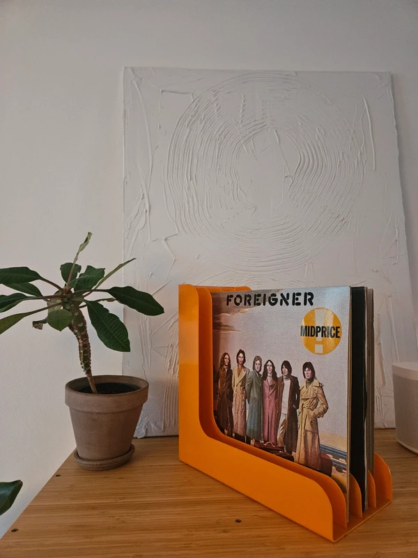 Gave space age LP bak