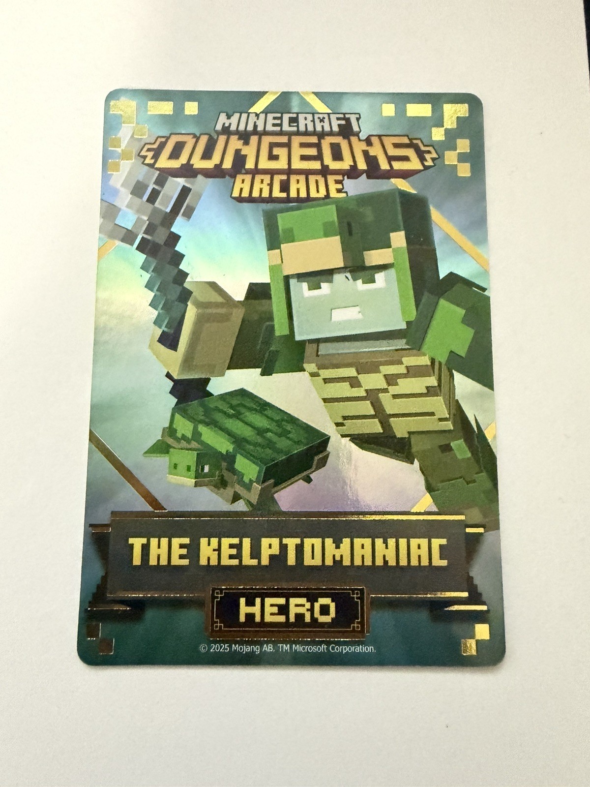 New Minecraft Dungeons Arcade #99 The Kelptomaniac Hero Series 5 HoloFoil Card