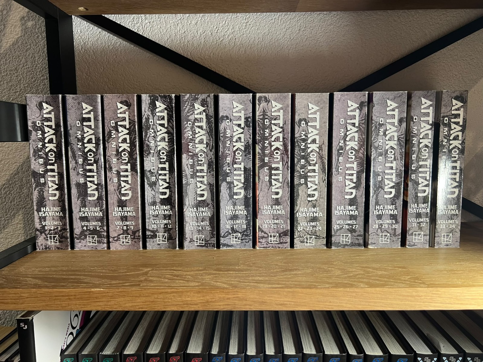Attack On Titan 1-12 (1-34) Omnibus Set Completo Manga Inglese