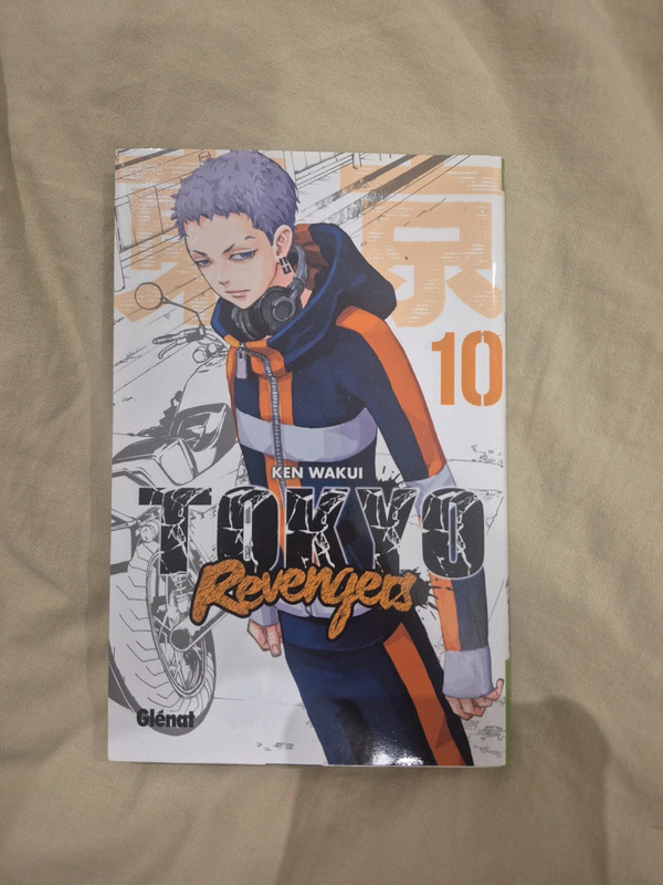Tokyo Revengers 10