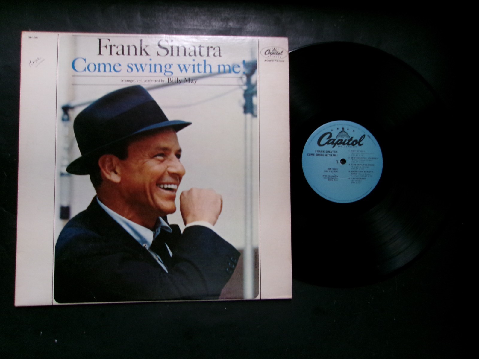 COME SWING WITH ME Frank Sinatra 33rpm record Capitol SM 11801